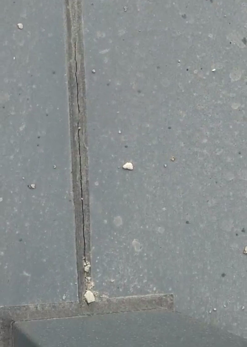 玻璃膠開裂